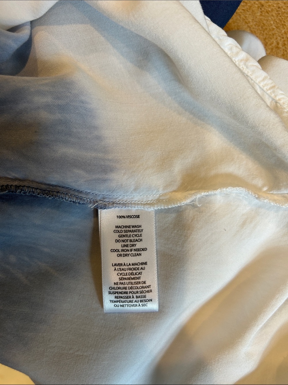 beachlunchlounge Navy to Cream Ombre Button-Down Shirt - Picture 6 of 7